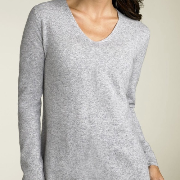 New 💯% Cashmere Sweater - Picture 3 of 5